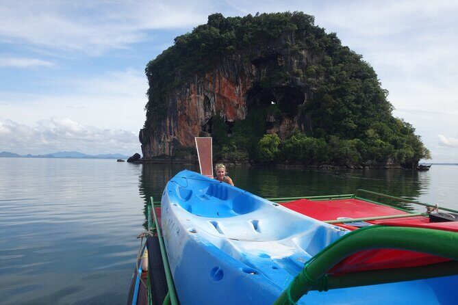 Half day 3 island, Kayaking (Talabeng Sea Cave) - An In-Depth Look at the Tour