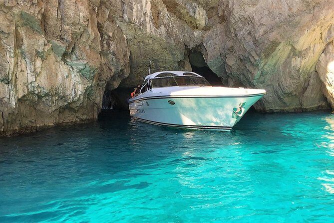 Half day around Capri by Itama 38 speedboat - The Itama 38 Speedboat Tour: A Deeper Dive