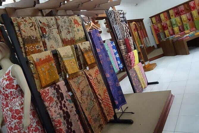 Half Day Bali Shopping Art Village Private Tour - What We Loved and What to Consider
