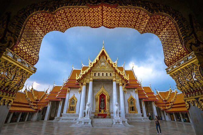 Half Day Bangkok Instagram Spots & Temples Tour - Key Points