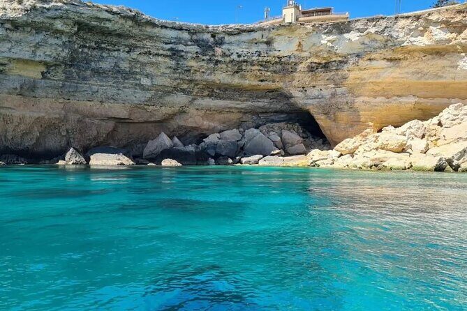 Half Day Boat Tour on the Syracuse Coast with Lunch - Discovering Syracuse’s Coast by Boat: A Balanced Look at the Half-Day Tour with Lunch