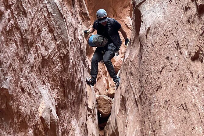 Half Day Canyoneering Tour in Egypt Slot Canyon - Key Points