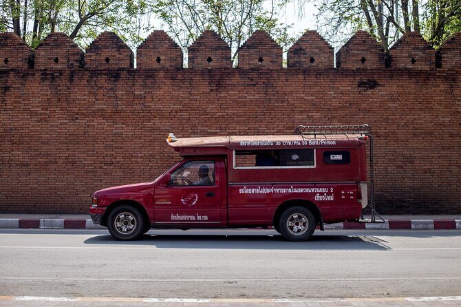 Half Day Chiang Mai City and Cultural by TukTuk, Samlor & Red car (Private Tour) - Who Should Consider This Tour?