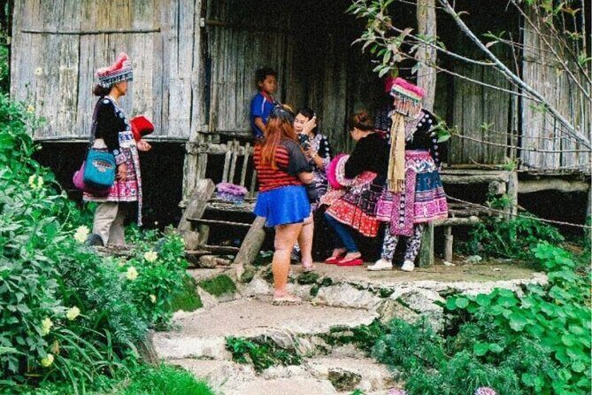 Half Day Chiang Mai Landmarks Tour - Doi Suthep & Hmong village - FAQ