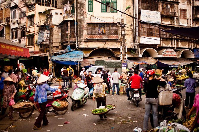 Half-day City Tour with Train Street Visit - Why Choose This Tour?