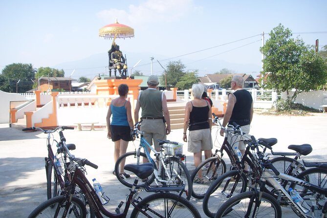 Half-Day Colors of Chiang Mai Biking Tour - Key Points