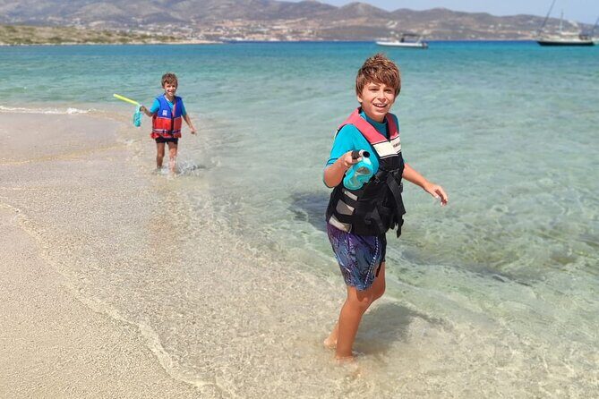 Half day cruise between the Turquoise Shades with Paros Sail - The Sum Up