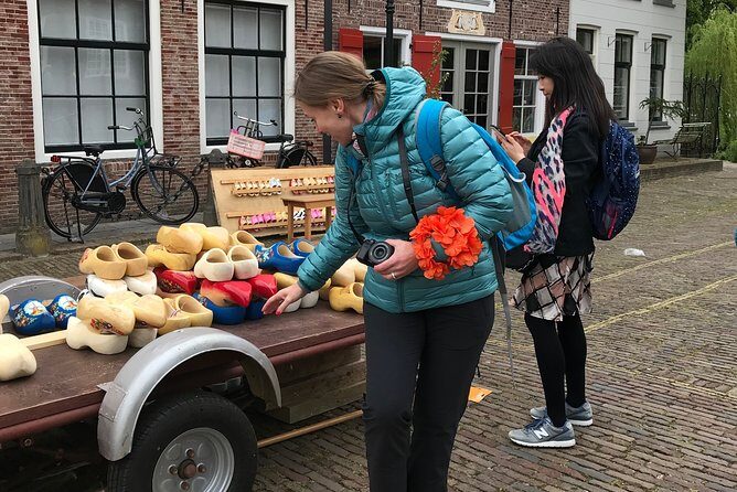 Half-Day Edam and Volendam Private Walking Tour from Amsterdam - FAQ