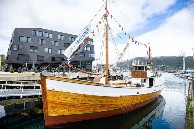 Half-Day Fishing & Fjord Cruise Adventure from Tromsø in Norway - Exploring the Tromsø Fjords on a Traditional Wooden Boat