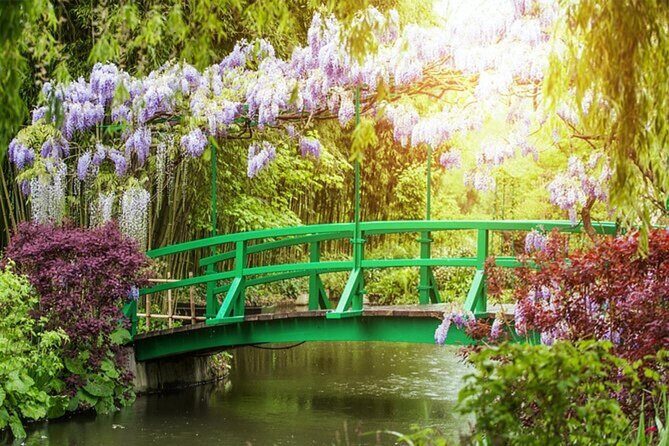 Half Day Giverny Monet's Gardens Tour - The Journey: From Paris to Giverny in Style