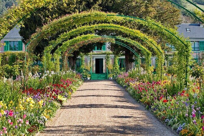 Half Day Giverny Monet's Gardens Tour - What the Reviews Say