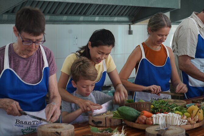 Half Day Guided Thai Cooking Class in Chiang Mai - The Experience in Detail
