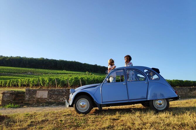 Half-day guided tour on the Burgundy wine Route in a classic car - Key Points
