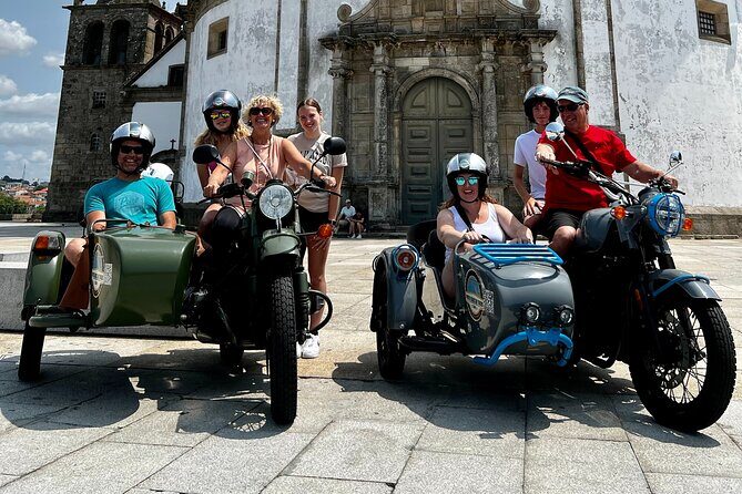Half Day Highlights of Porto on a glamorous sidecar - Starting Point and Initial Impressions