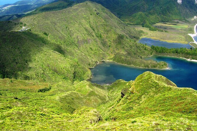 Half-Day Jeep Adventure: Unexplored Landscapes & Lagoa do Fogo - An In-Depth Look at the Jeep Adventure