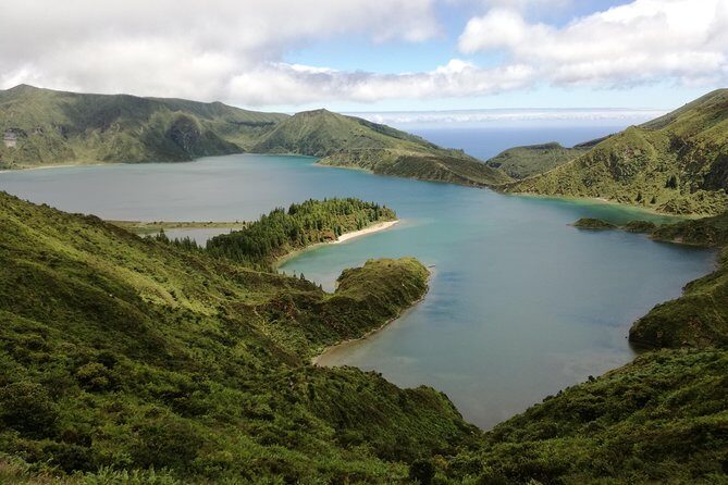 Half day Lagoa do Fogo - What’s Included and What’s Not