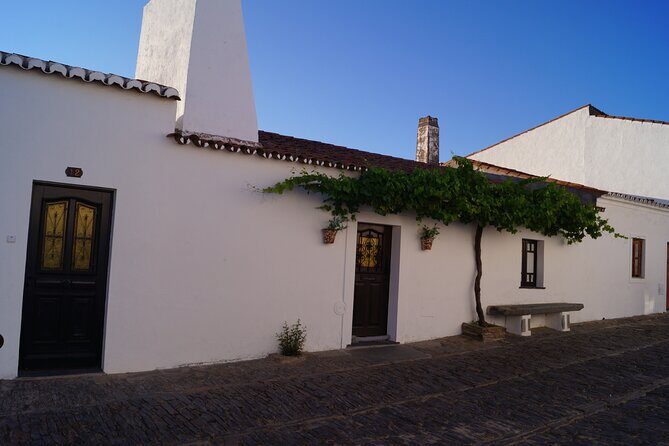 Half Day Monsaraz Tour from Evora by Archaeologists - FAQ