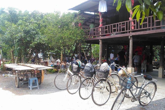 Half day morning bicycle tour to Explore local livelihood and test local snacks - Exploring Battambang’s Local Life on a Half-Day Bicycle Tour
