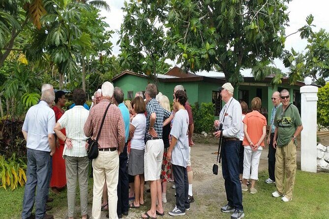 Half Day Nadi "Historical and Cultural Tour" with Village,Temple,Gardens&Markets - Key Points