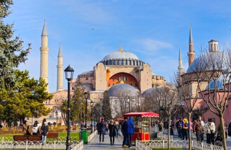 Half Day Old City Tour by Art Historian - Key Points