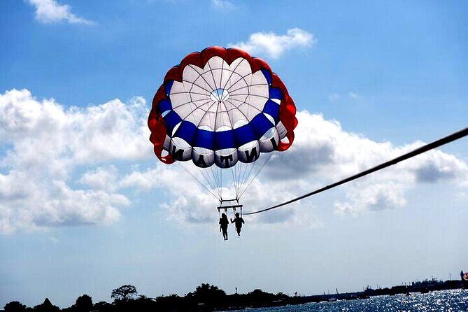 Half Day Parasailing and Uluwatu Temple Tour in Bali - FAQ