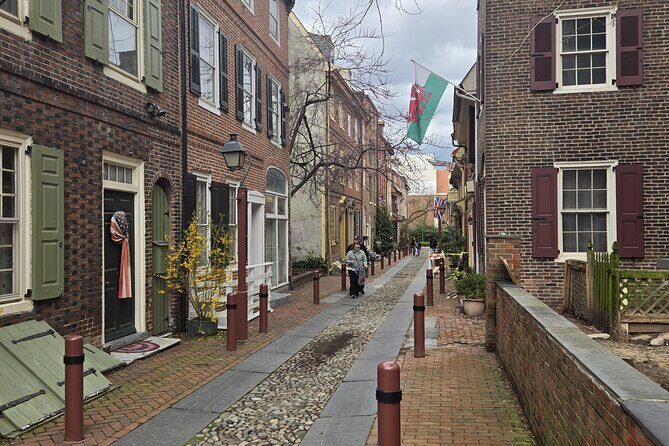 Half Day Philadelphia Private Customized Tour in a Mercedes SUV - What Our Reviewee Says