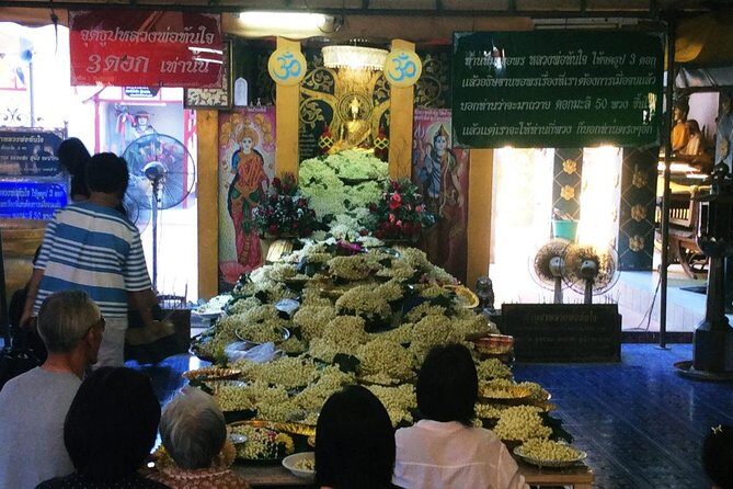 Half Day Phra That Doi Kham Temple and Royal Park Rajapruek (Private Tour) - The Value Proposition
