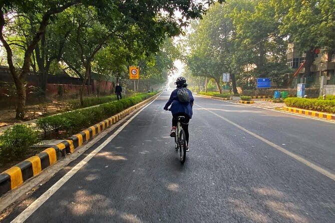 Half-Day Premium Delhi Heritage Cycling Tour - An Illustrious Tryst with time - Authentic Experiences and Hidden Gems from Reviews