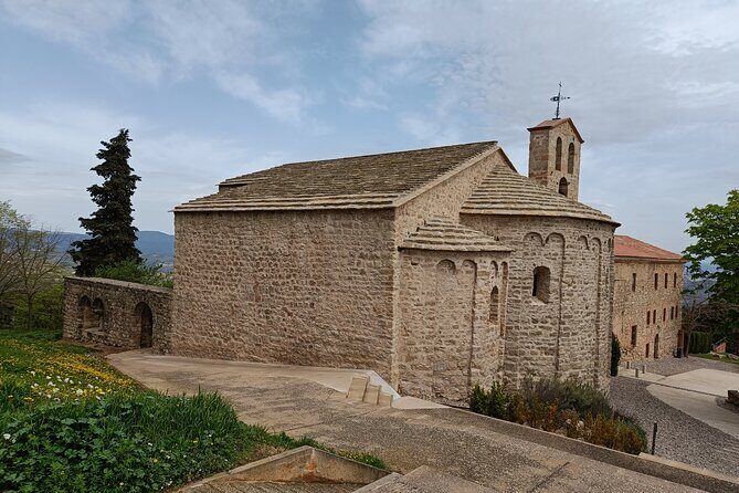 Half Day Private Montserrat Tour - The Scenic Drive and Stops