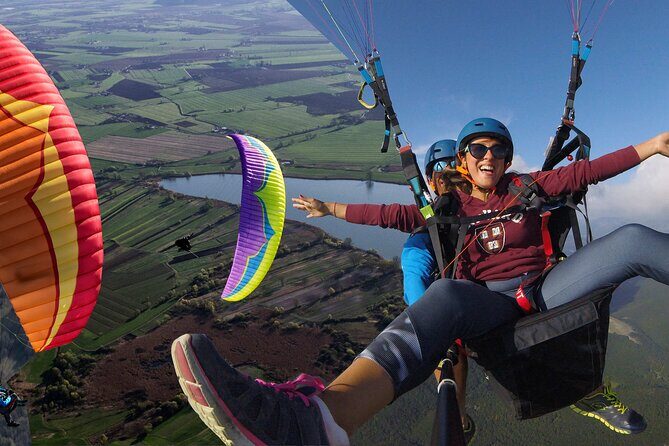 Half day private paragliding adventure in Rome - PETER PAN FLIGHT - Soaring Over Lazio: A Close-Up Look at the Private Paragliding Tour Near Rome