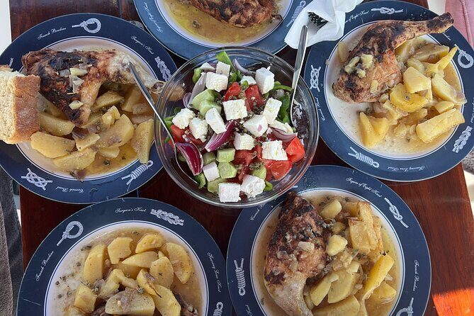 Half day Private Sailing cruise in Santorini island up to 6 pax - Key Points