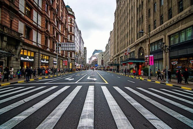 Half Day Private Tailor-made Shanghai City Tour with Guide and Driver Service - Authentic Insights from Past Reviews