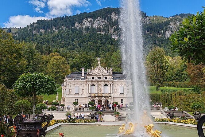Half Day Private Tour Linderhof Castle & Oberammergau incl Ettal - The Neuschwanstein Connection