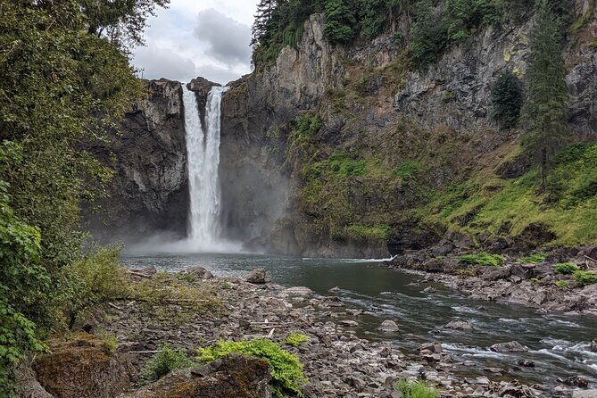 Half-Day Private Tour of Snoqualmie Falls with Pick Up - Key Points
