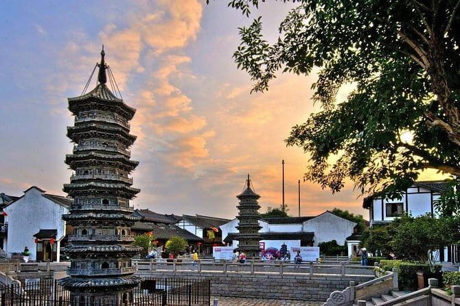 Half-Day Private Tour to Nanxiang Ancient Town from Shanghai City - A Detailed Look at the Half-Day Private Tour to Nanxiang Ancient Town from Shanghai City