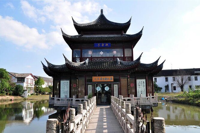 Half Day Private Tour to Zhaojialou Ancient Town with Lunch and Boat Ride - A Deep Dive Into the Zhaojialou Experience