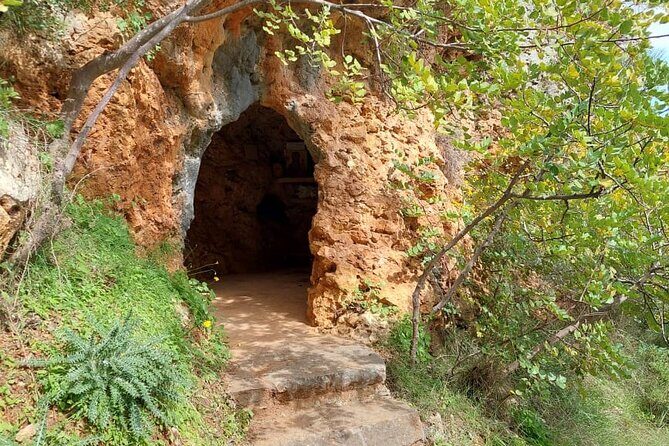 Half-Day Private Walking Tour along the Orthodox Gorge - FAQ