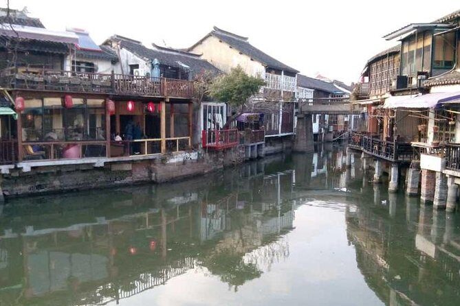Half-Day Private Zhujiajiao Water Town Tour with Boat Ride from Shanghai - Key Points