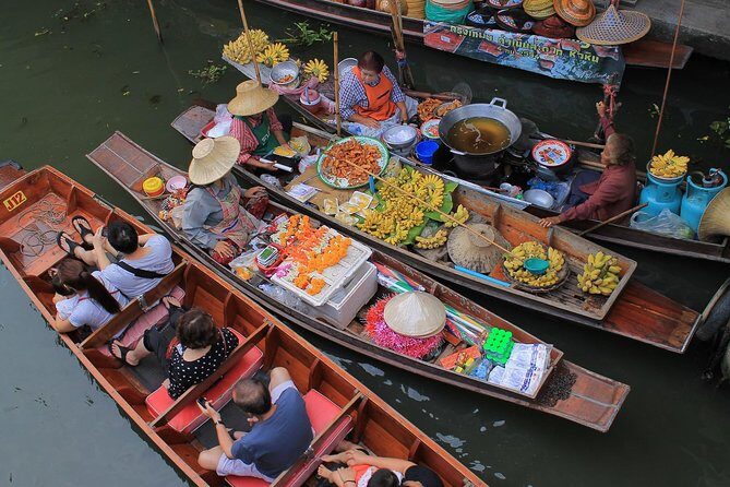 Half-Day Railway Market and Floating Market Tour in Thailand - Authenticity and Guides: The Heart of the Experience