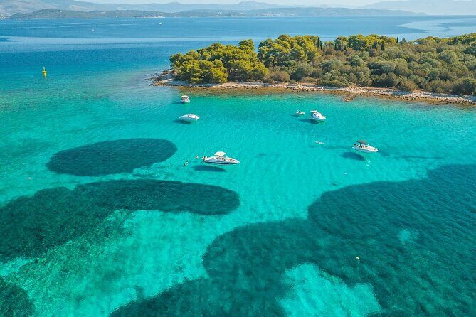 Half day relaxing private boat tour (Blue lagoon and Solta) from Trogir - The Experience in Detail