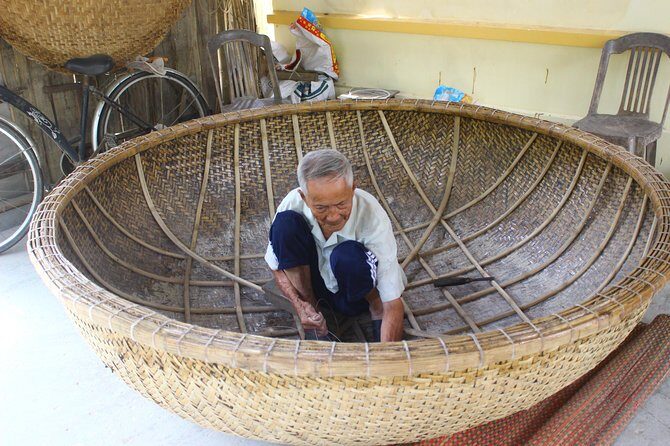 Half Day Ride Bike To The Farm and Cooking Activity with Foot Massage - The Farming Experience: Getting Hands-On with Vietnamese Agriculture