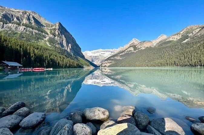 Half Day Shared Adventure to Lake Louise and Moraine Lake - FAQ: Practical Questions About the Tour