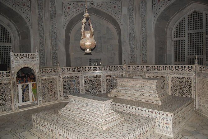 Half Day sightseeing Tour of Agra Fort & Taj Mahal from Agra Hotel - The Experience: Pros and Cons Based on Feedback