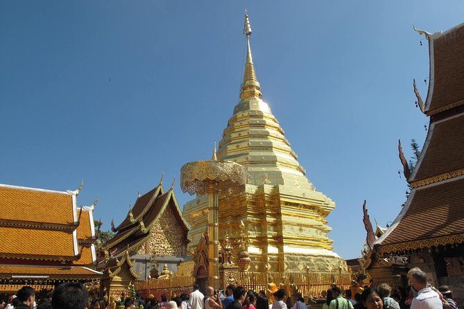 Half Day - Small Group - Doi Suthep Temple and Hmong Village Tour - Discovering Wat Phra That Doi Suthep