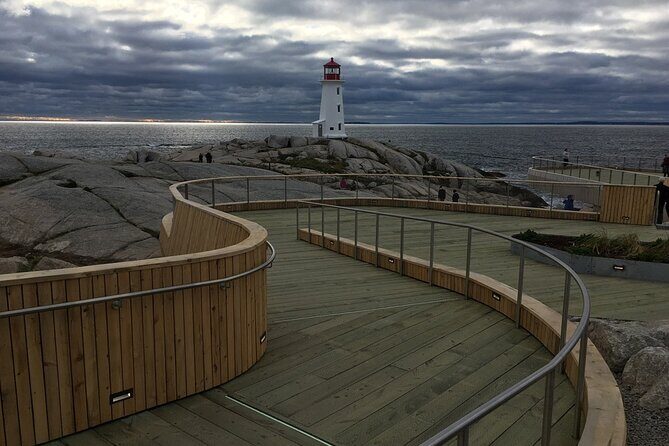Half Day Small Group Tour in Peggy's Cove and Titanic Cemetery - Transitioning to the Titanic Cemetery