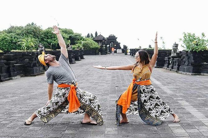 Half-Day Taman Ayun UNESCO and Tanah Lot Temple with private Car - What to Expect During the Tour