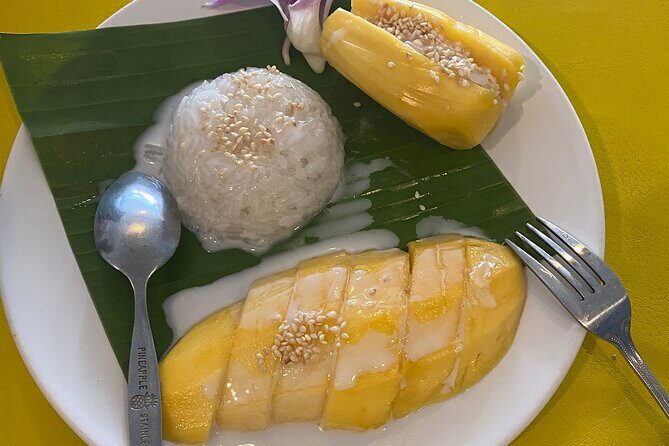 Half day Thai cooking Class + Market tour+Garden tour - Key Points