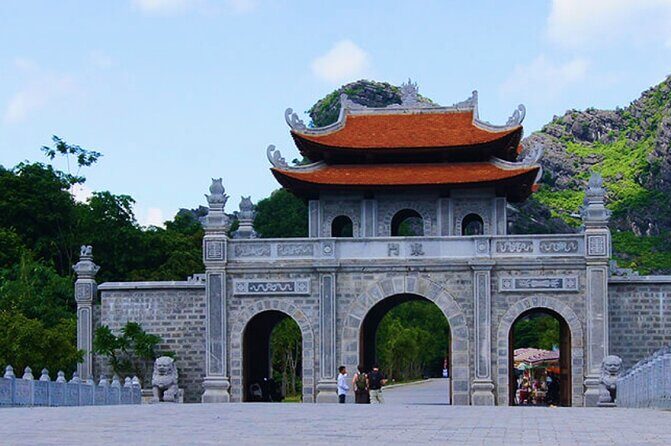 Half Day Tour at Ninh Binh Field - Introduction to Ninh Binh’s Charm