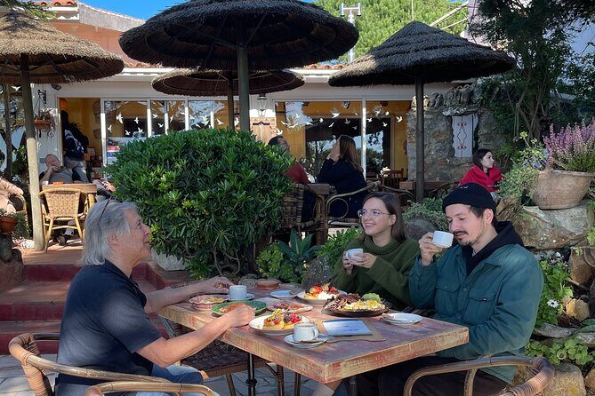 Half-Day Tour in Cascais / Sintra with Brunch and Wine Tasting - Key Points