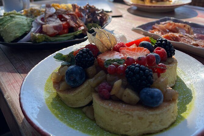 Half-Day Tour in Cascais / Sintra with Brunch and Wine Tasting - What Travelers Are Saying